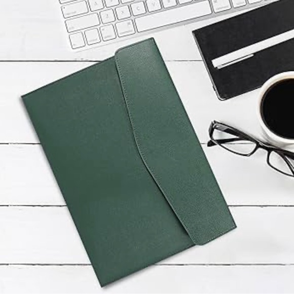 Envelope Flap Laptop Clutch - Picture 2 of 3